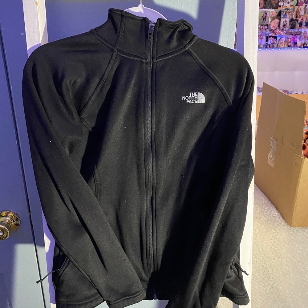 black northface zip up